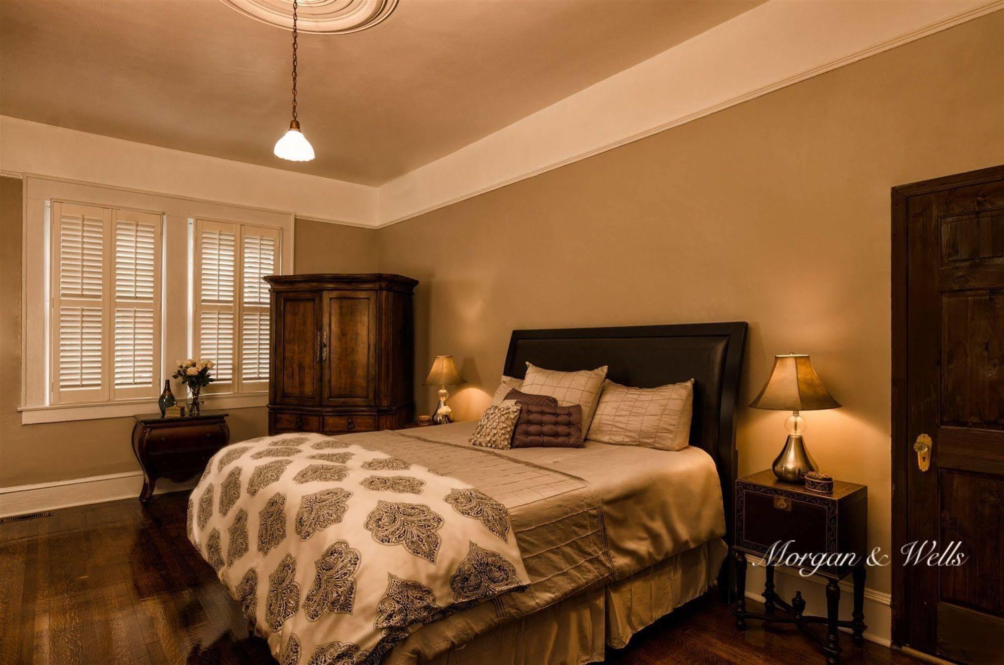 Morgan And Wells Bed And Breakfast Shelby Exterior photo